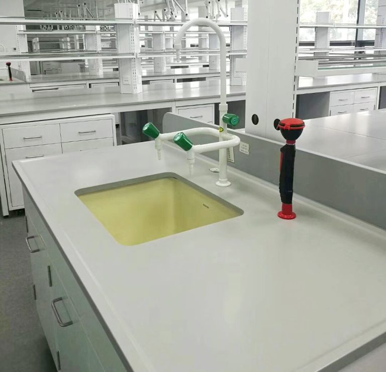 Лабораторные краны Tof